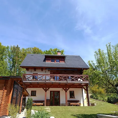 بيت للعطل Roubenka Pod Hvezdami Wellness Roubenka *