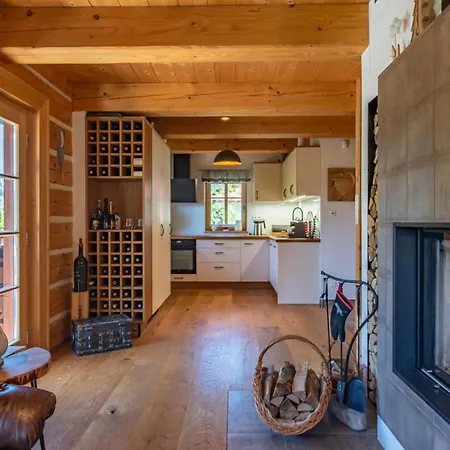 Tatil Evi Roubenka Pod Hvezdami Wellness Roubenka Nova Ves (Liberec)