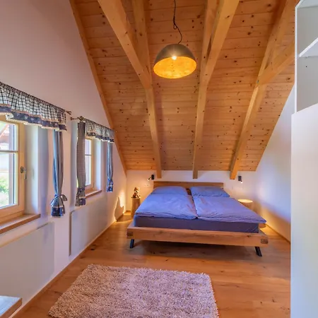 Roubenka Pod Hvezdami Wellness Roubenka Tatil Evi